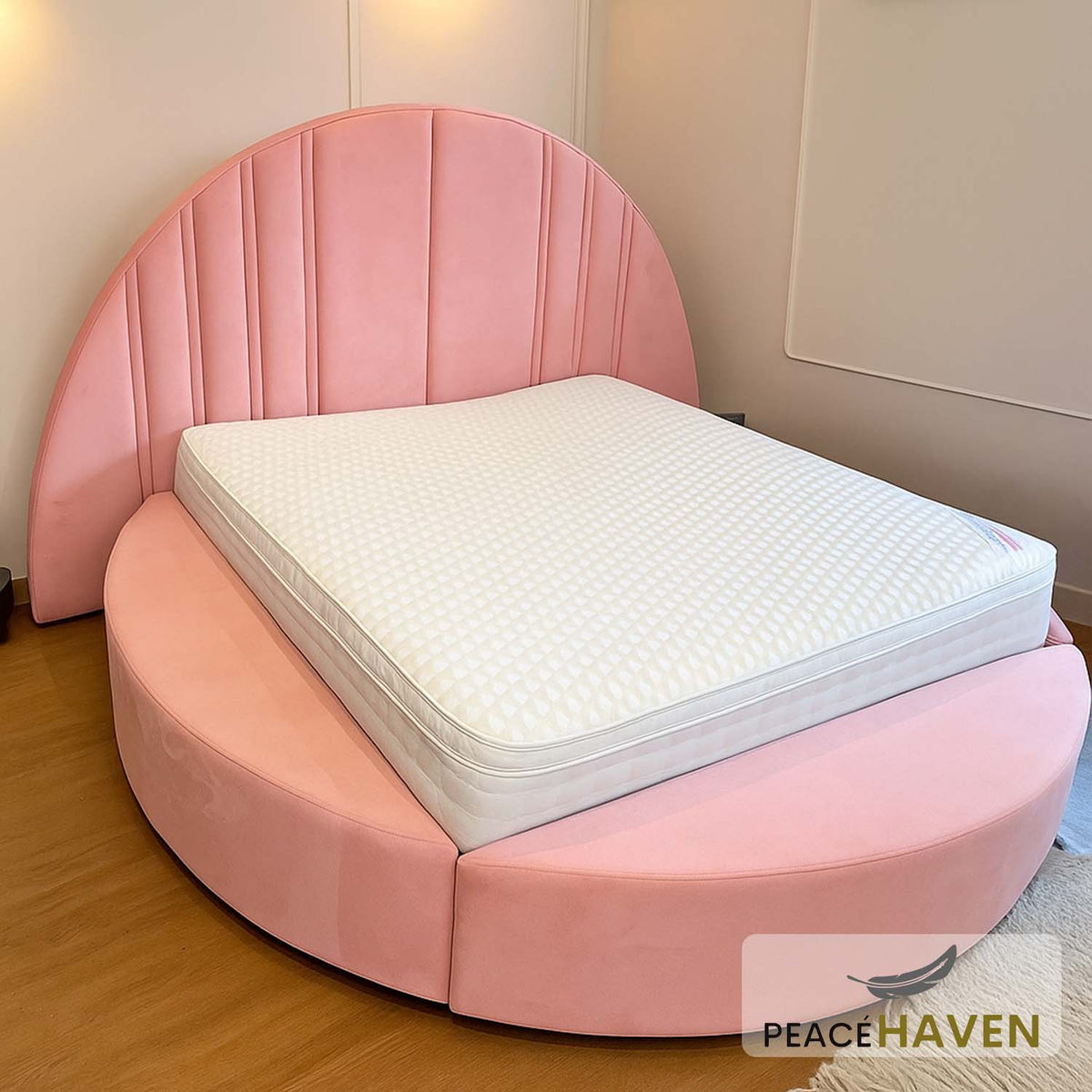 Court Contemporary Round Bed